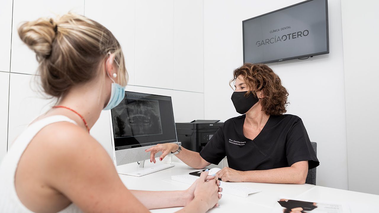 Dentista-en-Santa-Cruz-de-Marchena - i-Healthcare