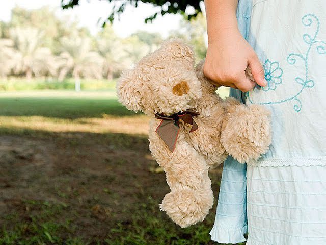 Como-ayudar-a-los-ninos-a-enfrentar-la-perdida-de-un-ser-querido - i-Healthcare Cómo ayudar a los niños a enfrentar la pérdida de un ser querido